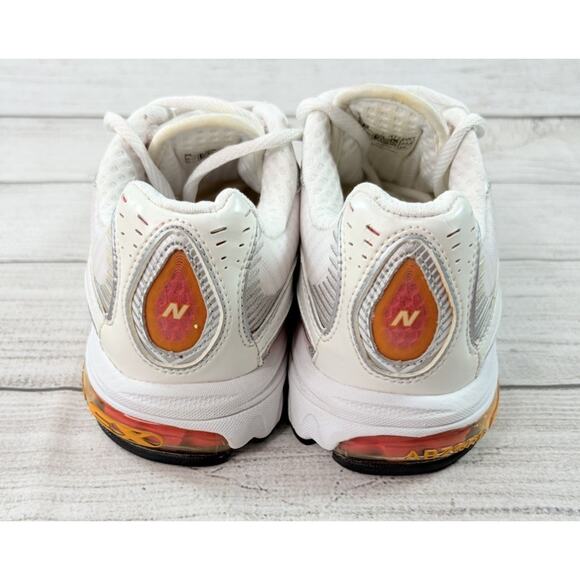 NEW BALANCE Women’s 725 Abzorb Running Shoe Size 9 White Pink/Orange WR725WT - Picture 4 of 11